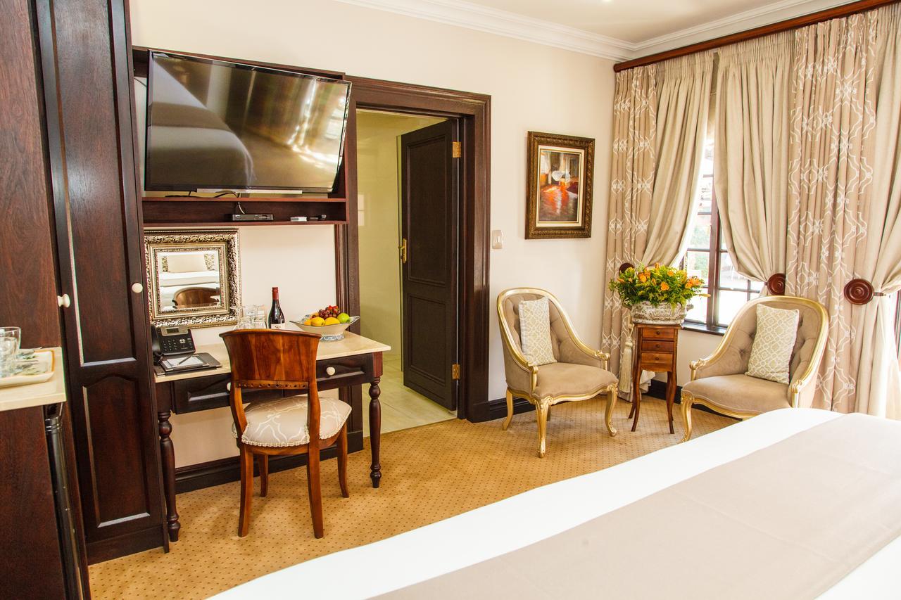 Ivory Manor Boutique Hotel Преторія Екстер'єр фото